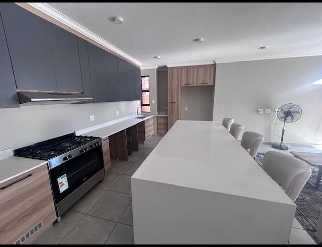 3 BEDROOM HOUSE FOR SALE IN SIX FOUNTAINS RESIDENTIAL ESTATE